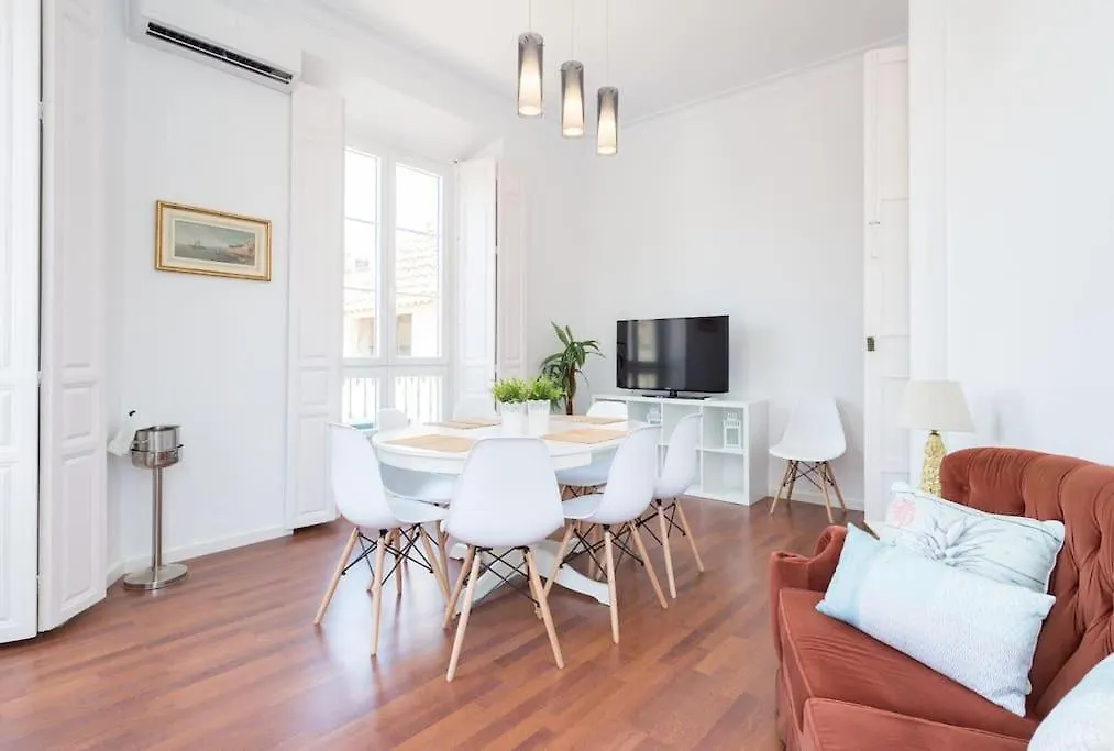 Sunny Malaga Apartments Spain